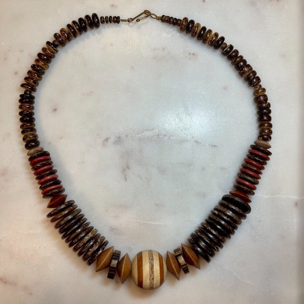 Vintage 80s Wooden Beaded Necklace